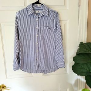 Vineyard Vines striped button down shirt size 0
